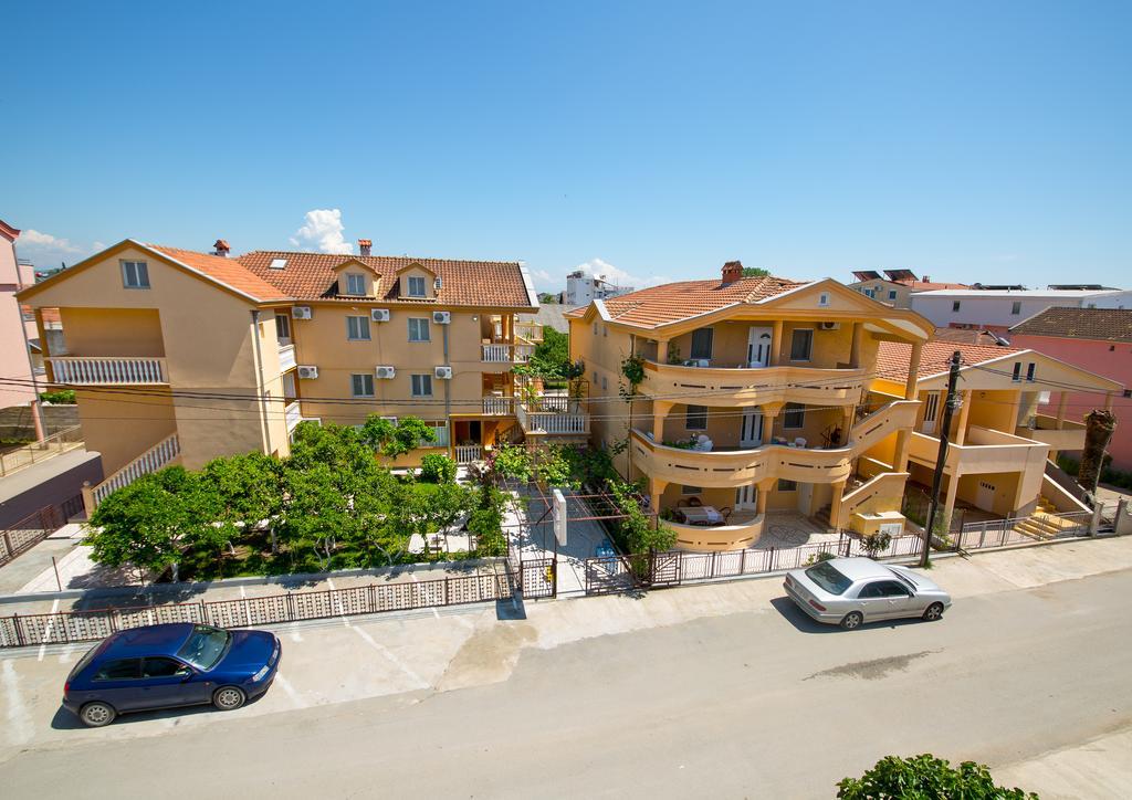 Apartments Dalila Ulcinj Ngoại thất bức ảnh