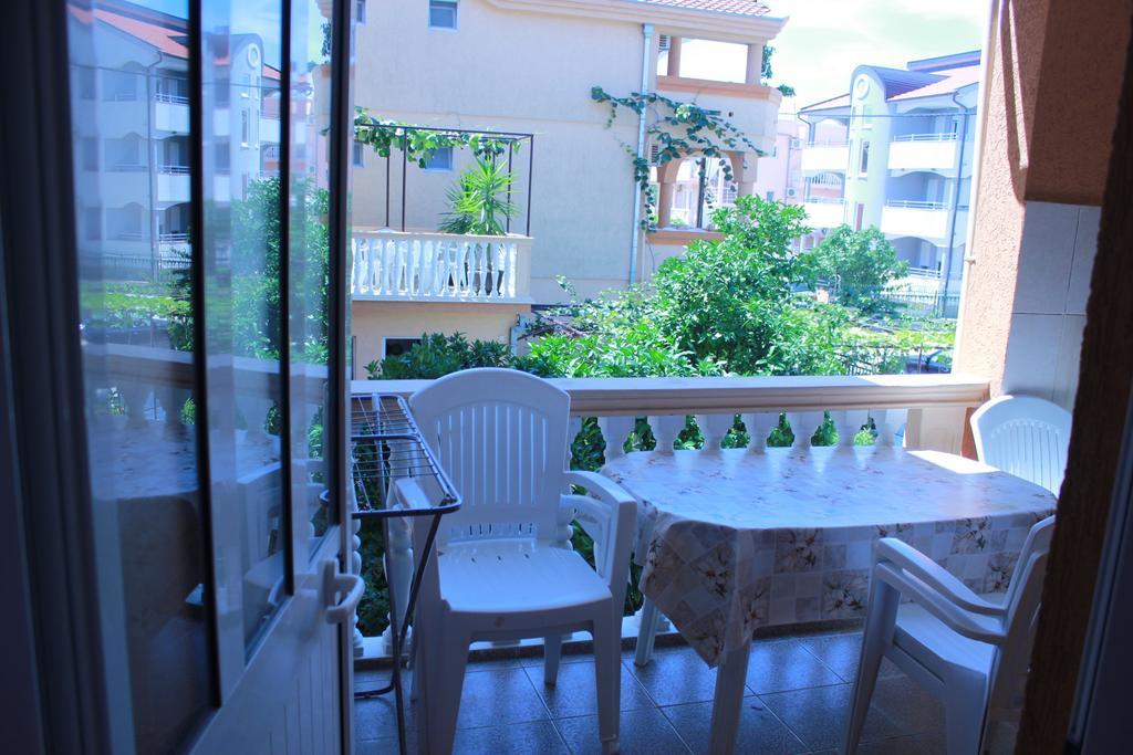 Apartments Dalila Ulcinj Ngoại thất bức ảnh