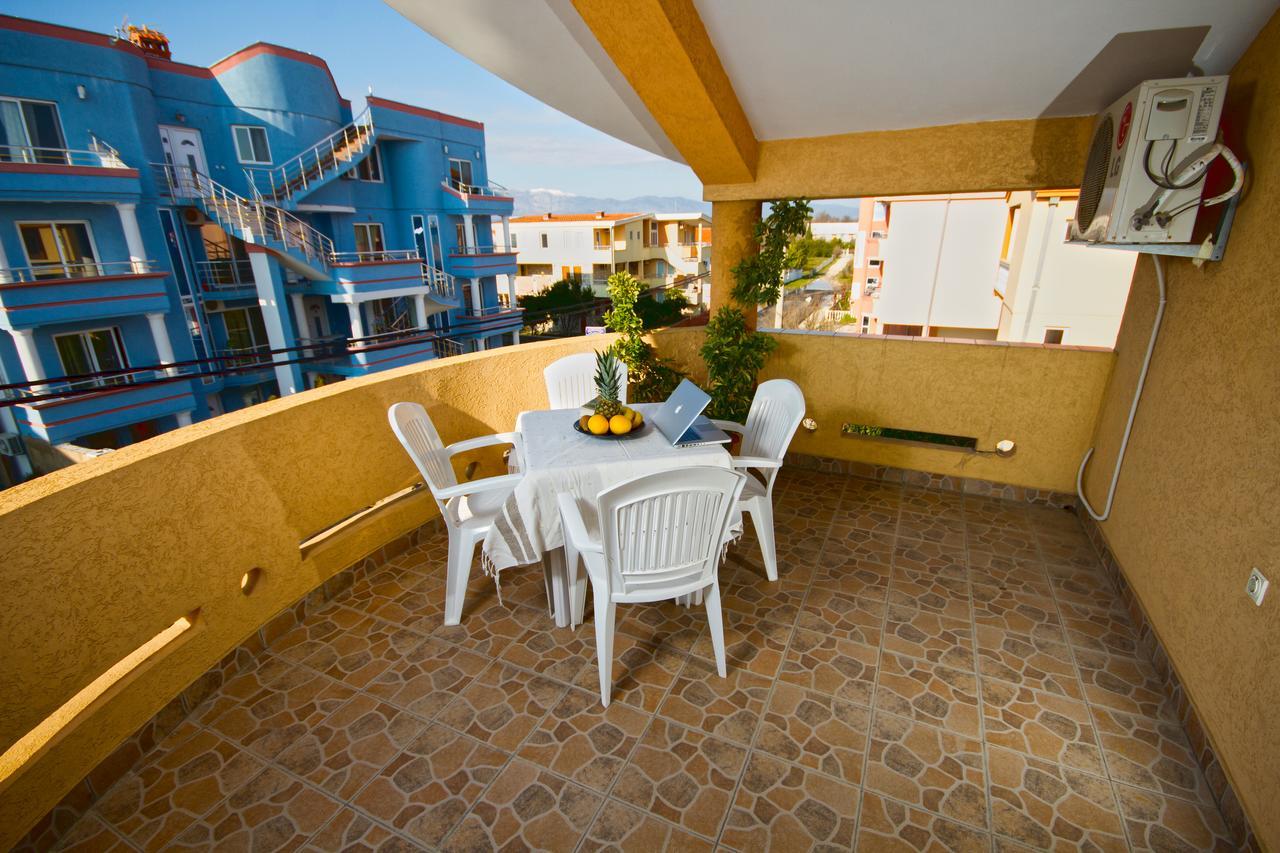 Apartments Dalila Ulcinj Ngoại thất bức ảnh
